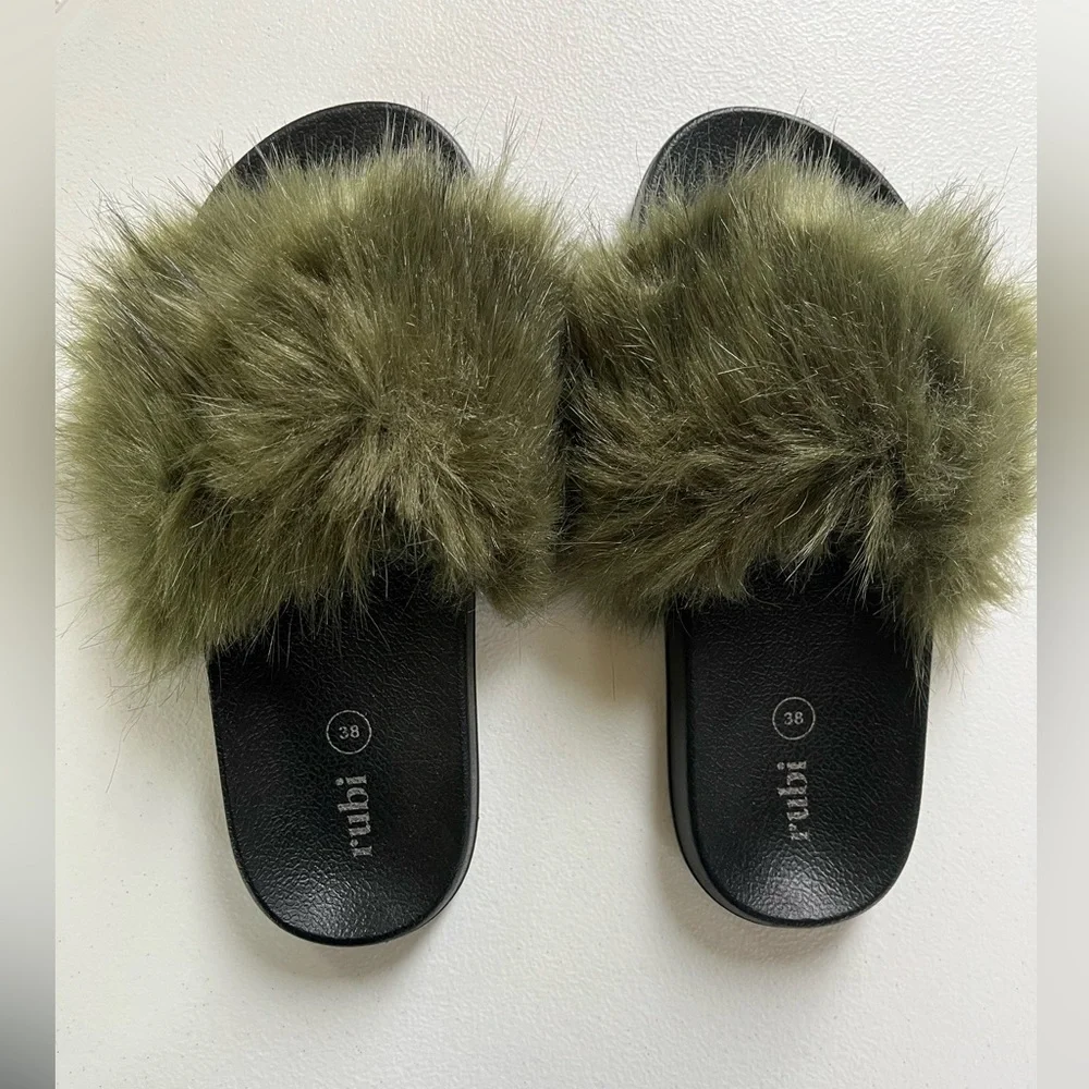 Rubi slides